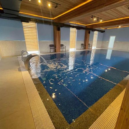 Hotel Konstantin Laplje Selo ภายนอก รูปภาพ